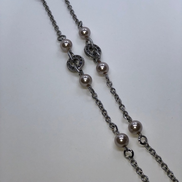 BR long necklace with rhinestone & pearls - Picture 4 of 8